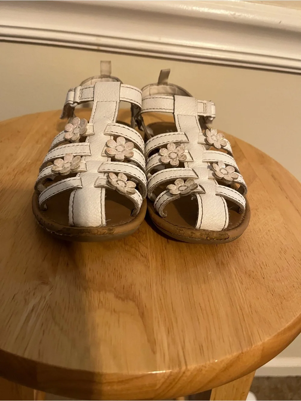 Carter’s Girls White Floral Gladiator Sandals Size 11